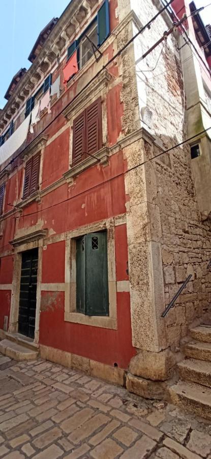 Elle Apartment