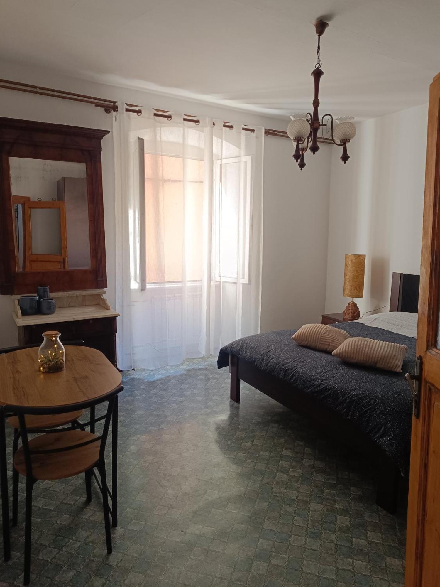 Elle Apartment