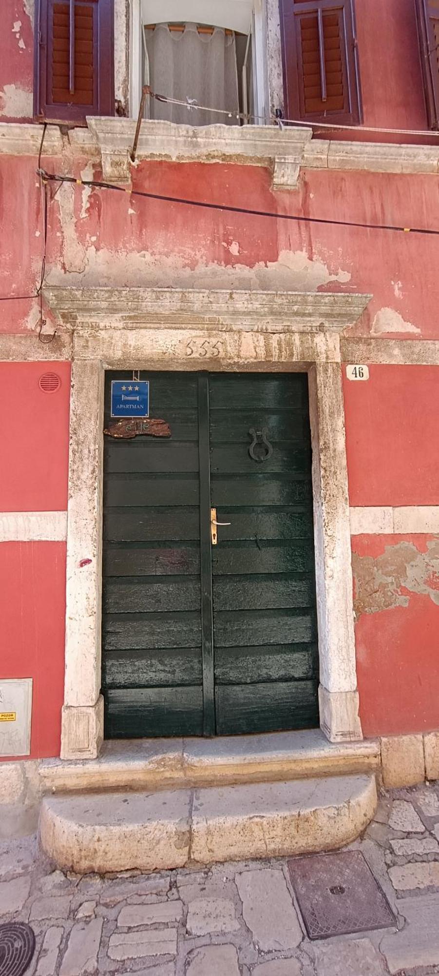 Apartment Elle
