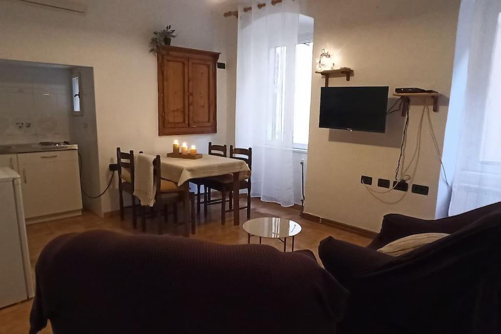 Apartma Elle